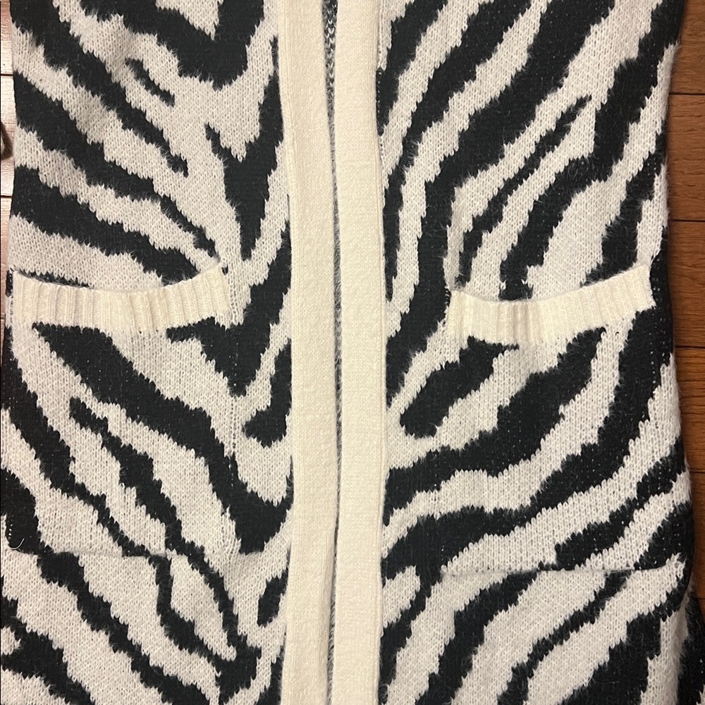 🖤BOSTON PROPER ZEBRA JACQUARD DUSTER/CARDIGAN SWEATER-POCKETS-BLACK/WHITE-M🖤 - Picture 11 of 16
